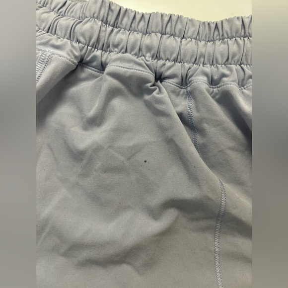 Lulu (very) light blue/purple hotty hots
size 2 - Picture 3 of 3